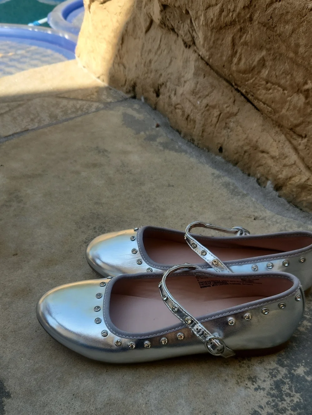 Steve Madden Silver Metallic Studded Mary Jane Ballet Flats Size 4